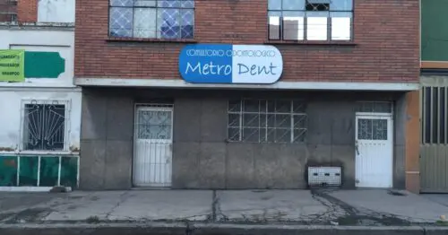 CONSULTORIO ODONTOLOGICO METRO DENT CONSULTORIO ODONTOLOGICO METRO DENT